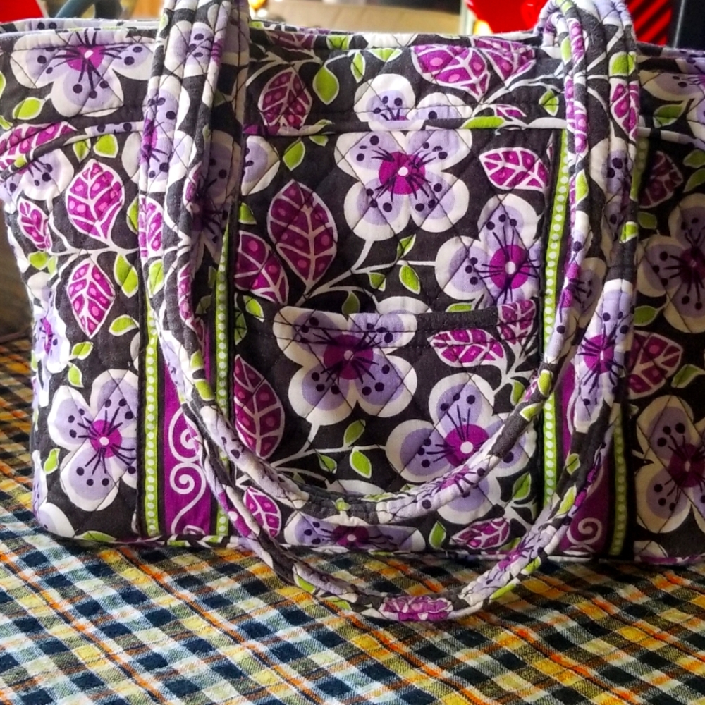 Vera Bradley purple pansie tote bag